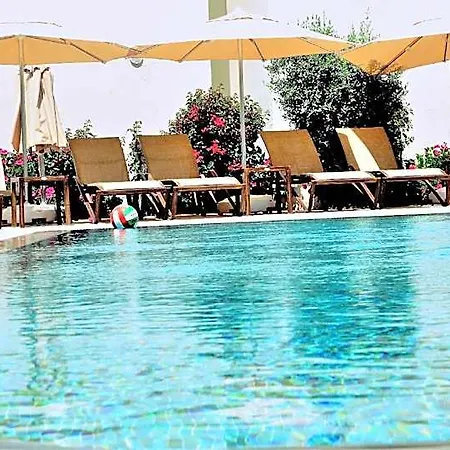 Olivias Group Hotel